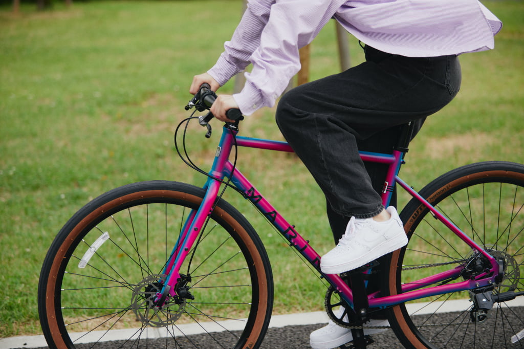 マリンバイクス ニカシオSE カラー/M.TURQ/PINK【引取限定】 マリン MARIN25 NICASIO SE LTD(ニカシオ) 50 MAT NEON TURQ/PINK