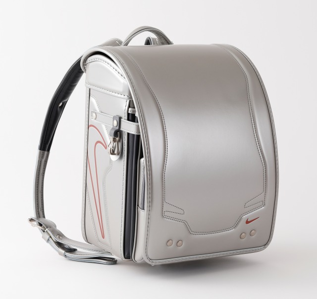 ご好評につき完売】NIKE（ナイキ）ランドセル シルバー×ブラック