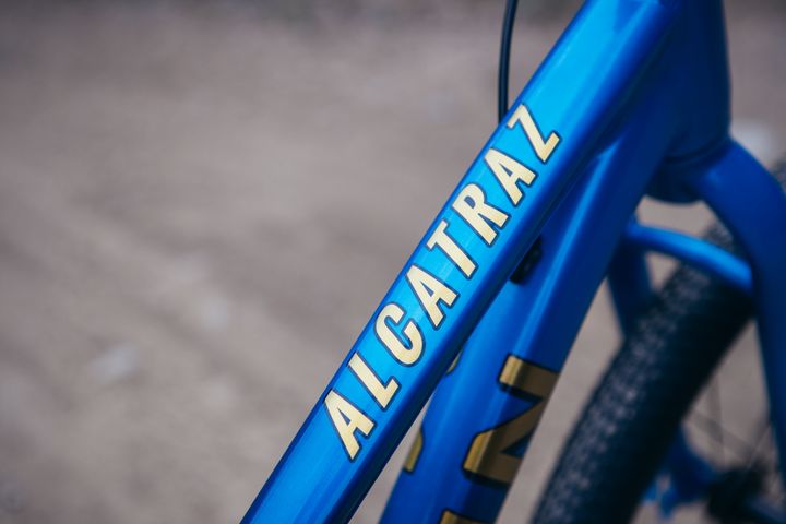 マリン MARIN25 ALCATRAZ 26 COMP(アルカトラズ) LONG BLUE FADE