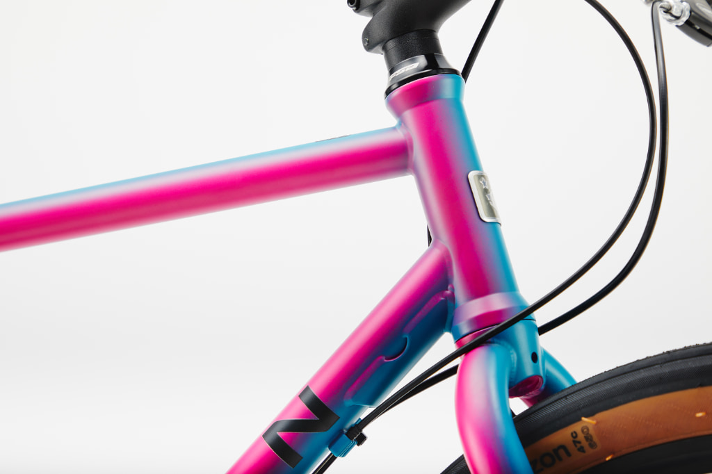 マリンバイクス ニカシオSE カラー/M.TURQ/PINK【引取限定】 マリン MARIN25 NICASIO SE LTD(ニカシオ) 50 MAT NEON TURQ/PINK