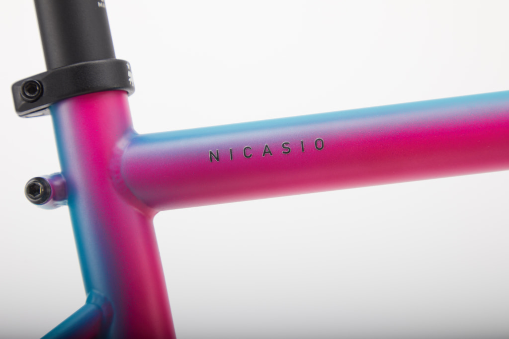 マリン MARIN25 NICASIO SE LTD(ニカシオ) 52 MAT NEON TURQ/PINK