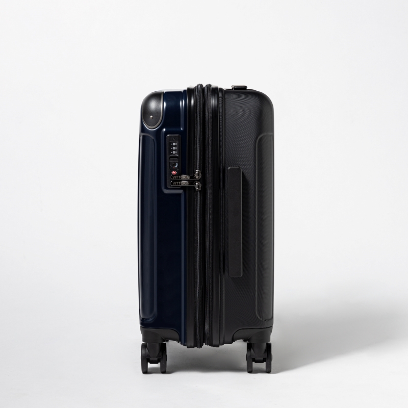 キャリー ヴィットリーニ ツートンジッパーキャリー 39L ネイビー | 【公式