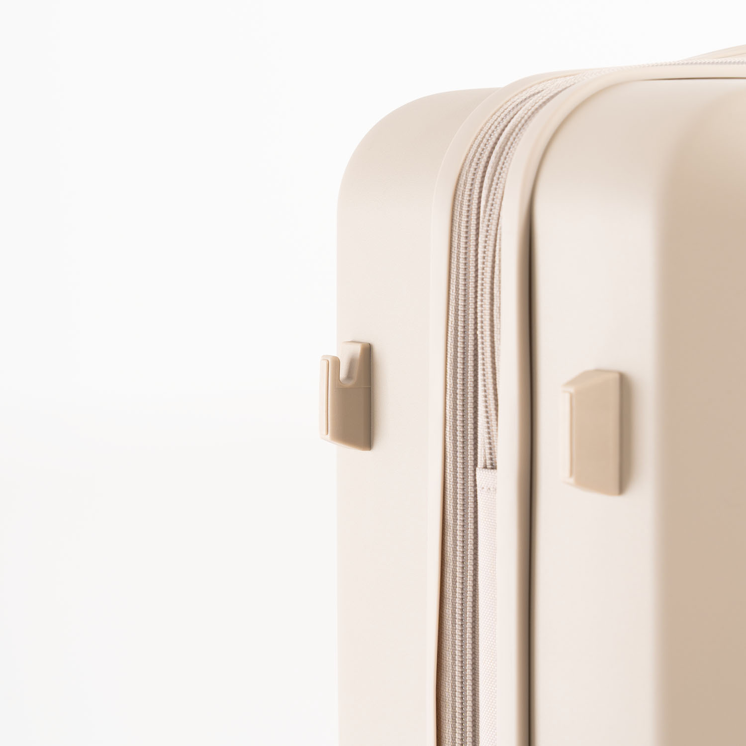 ♥️Boarding.CN-0073.大型スーツケース.大容量.中古品♥️ 6030SD ドリンクホルダー付きスーツケース L バニラ | 【公式】イオン