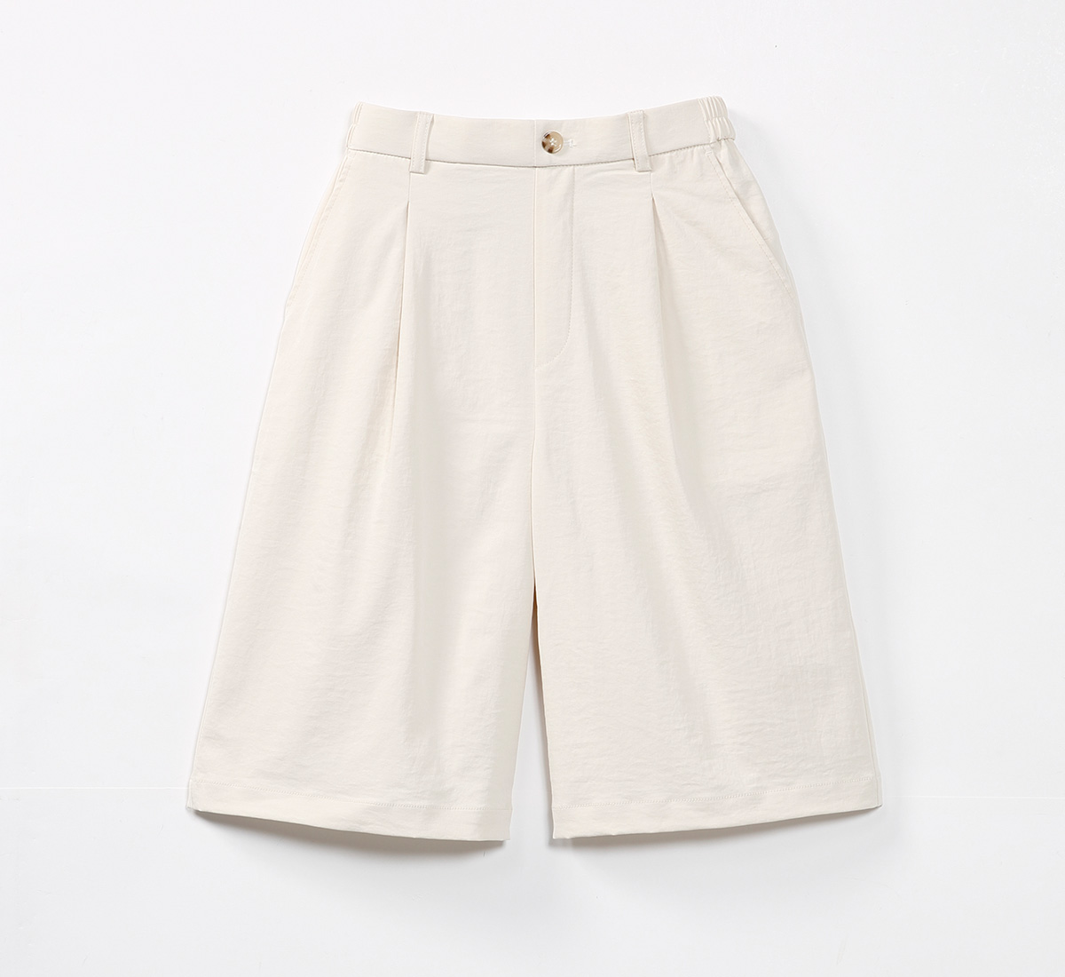 UrbanSmart サラチノ ショートパンツ アイボリー L【1週間～10日後のお