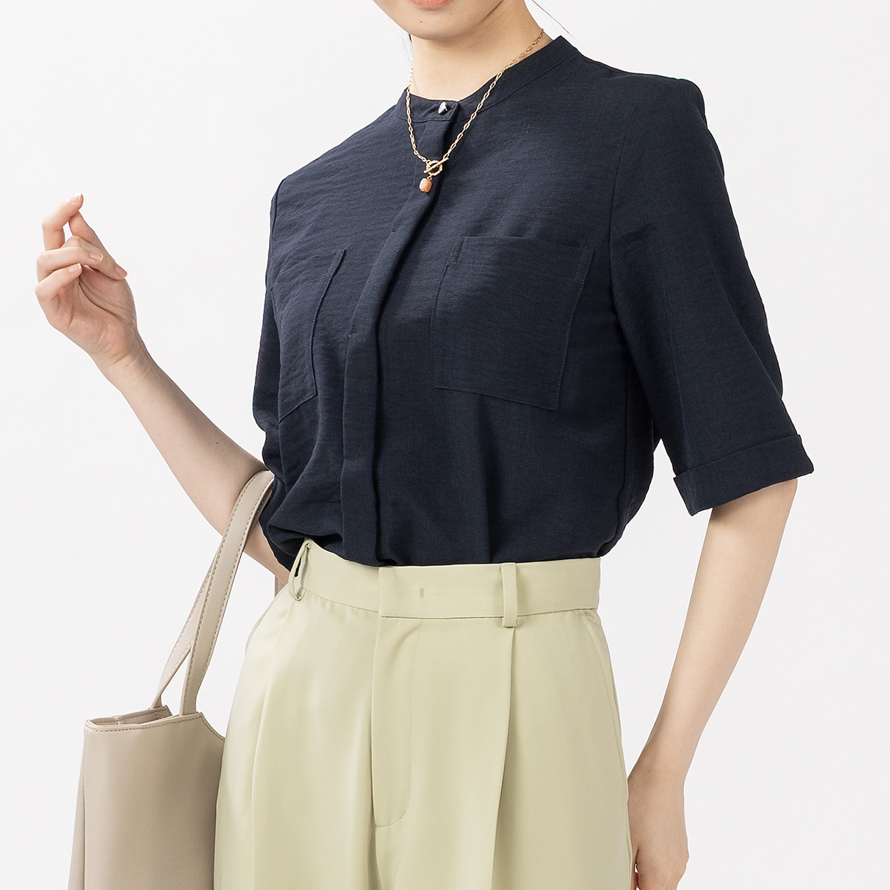 UrbanSmart バンドカラー五分袖ブラウス ネイビー M【1週間～10日後の 