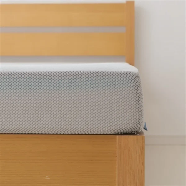 ホームコーディ しっかり支える三つ折りマットレス シングル ホワイト