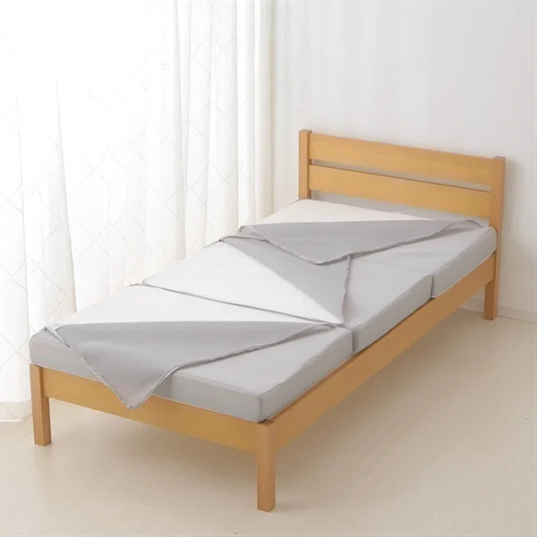 ホームコーディ しっかり支える三つ折りマットレス シングル ホワイト