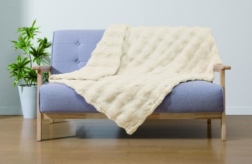 ホームコーディ ハーフケット ぽこぽこファー 100×140cm アイボリー