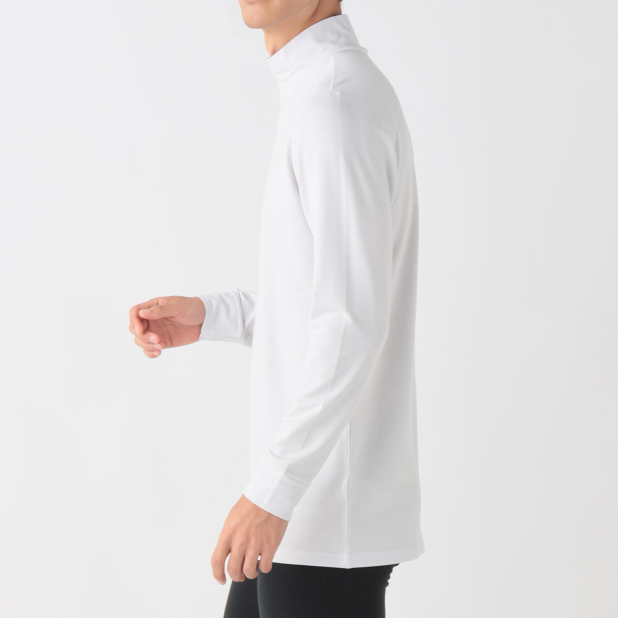 PEACE FIT WARM厚地 長袖ハイネックシャツ シロ M | 【公式】イオン