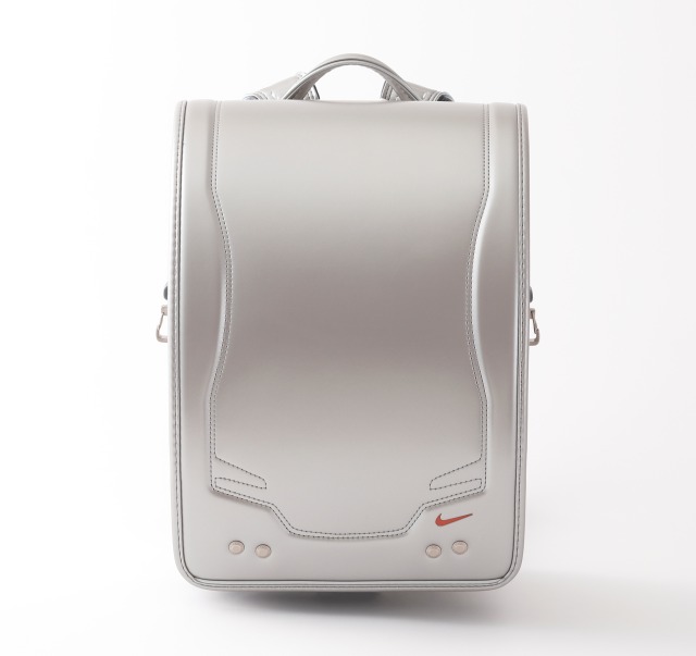 ご好評につき完売】NIKE（ナイキ）ランドセル シルバー×ブラック