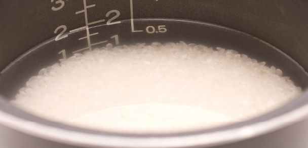 水が鍵を握る！「浸す＆炊く」